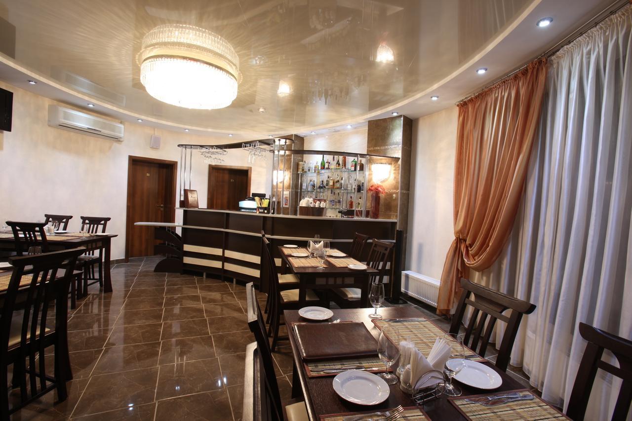 Prestige Hotel Gomel Dış mekan fotoğraf